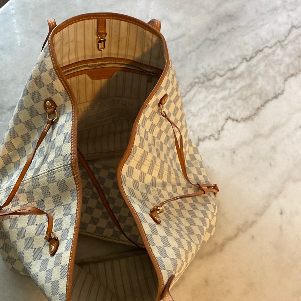 Checkered tote bag